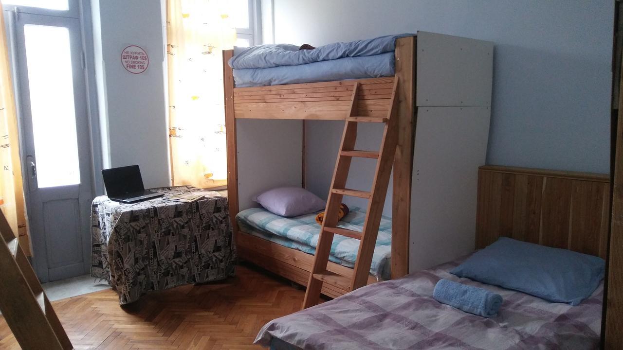 Hostel Vareron Тбілісі Екстер'єр фото